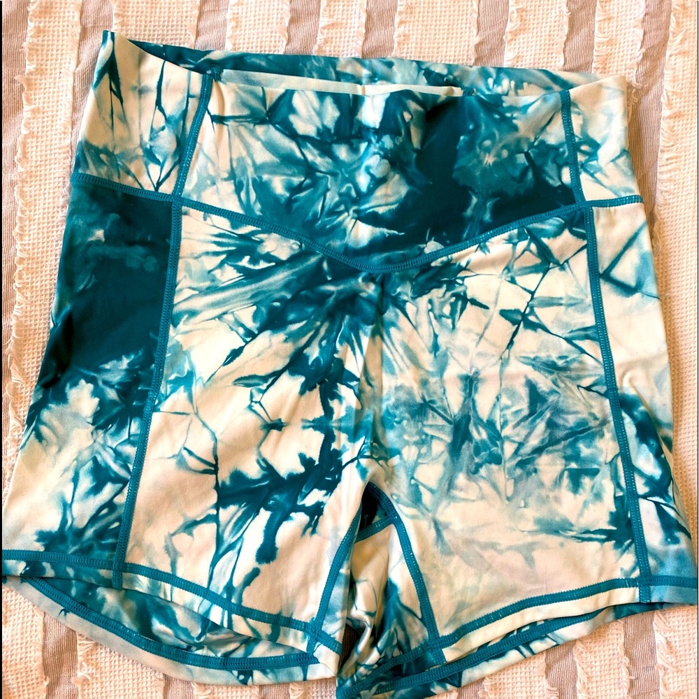 Oasis Balance Athletica shorts